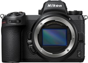 Appareil photo hybride Nikon
  Z7 II Boîtier Nu (VOA070CM)